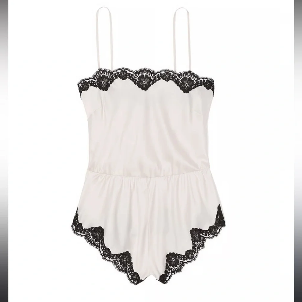 New! Victorias Secret Satin Lace-Trim Romper Large 37859